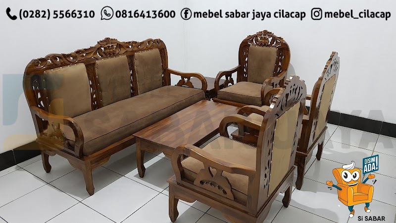 Mall Baru vs Tradisi Parcel Lebaran: Siapa yang Akan Menang di Cilacap?